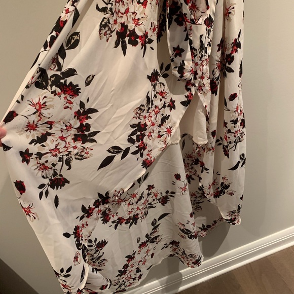 High/Low Dress - Picture 2 of 7